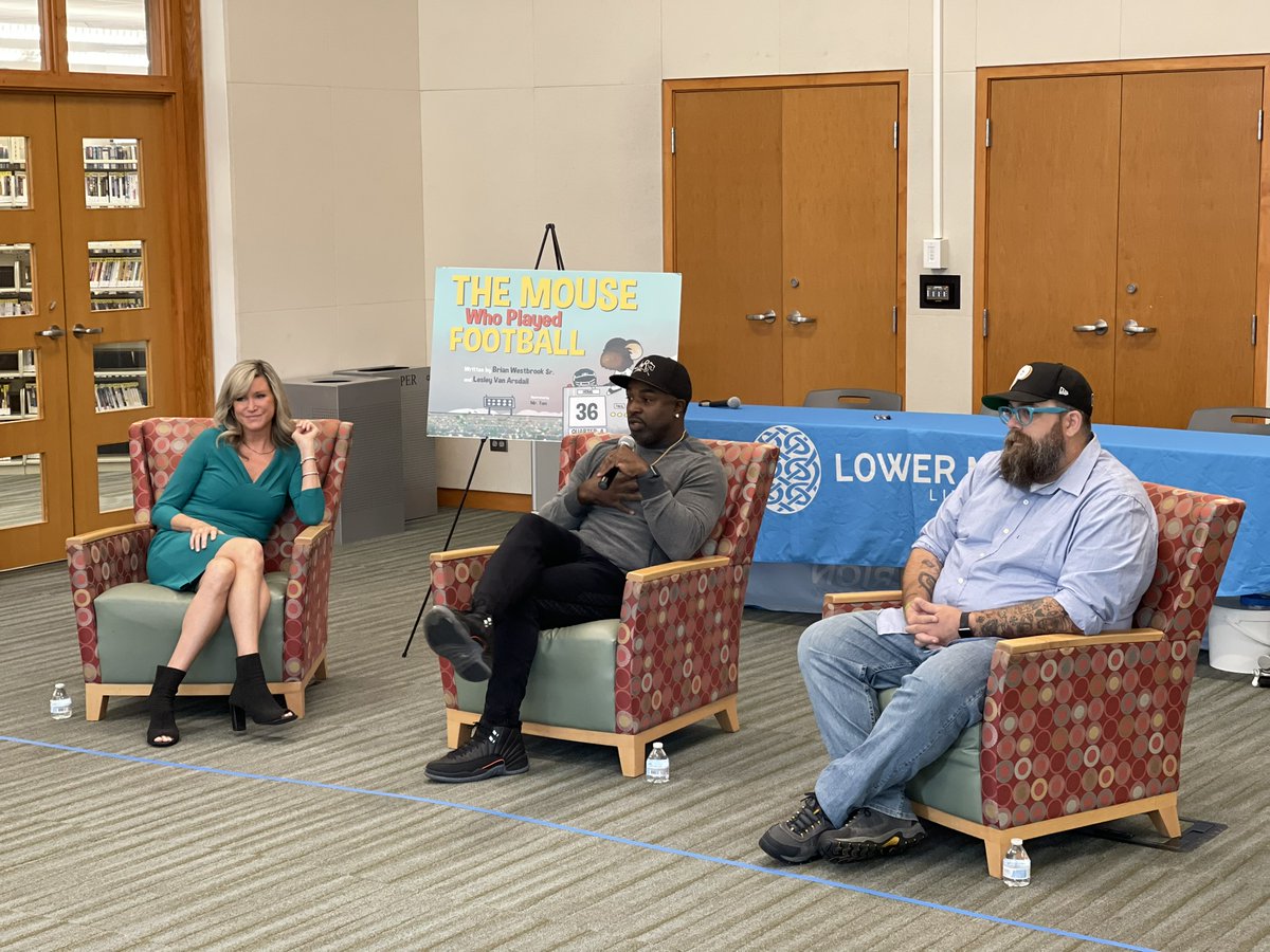 THE MOUSE WHO PLAYED FOOTBALL was in Bryn Mawr over the weekend. If you missed it, you can still get copies of the book signed by authors <a href="/36westbrook/">Brian Westbrook</a>   and <a href="/LVAmedia/">Lesley Van Arsdall</a> plus illustrator <a href="/itsmistertom/">Mr. Tom</a>  <a href="/CBWHaverford/">Children's Book World</a>