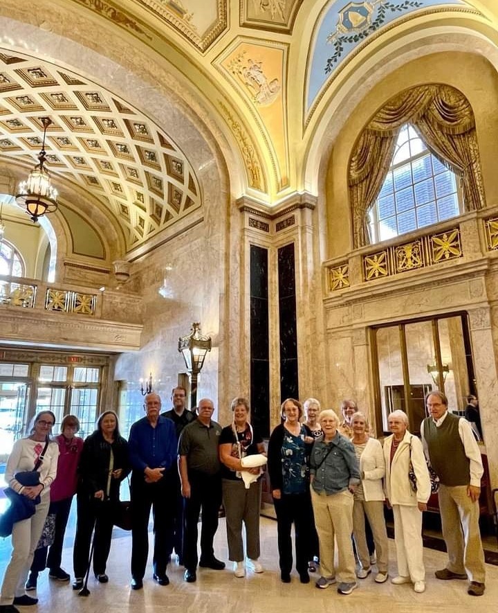 pcusabingewatch's tweet photo. Derry Presbyterian #Hershey #Pennsylvania
Greetings from the Derry Day Trippers, who enjoyed a tour of the Hershey Theatre in summer 2022.
#TravelTuesday
#Presbyterian #pcusa @SynodTrinity #daytripping #tour #theater #churchfriends #derrypres @derrypres https://t.co/gDO683Roos