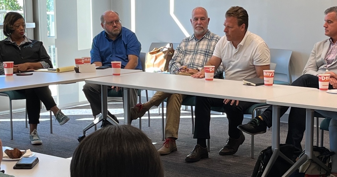 tenatthetop_sc's tweet photo. Thank you to everyone who joined Ten at the Top and the Urban League of the Upstate last week to learn more about 'Creating Community Vibrancy Through Festivals & Events!'
#TenAtTheTop #UpstateConnect #UrbanLeaugeOfTheUpstate #CommunityVibrancy https://t.co/v09eSIz1eQ