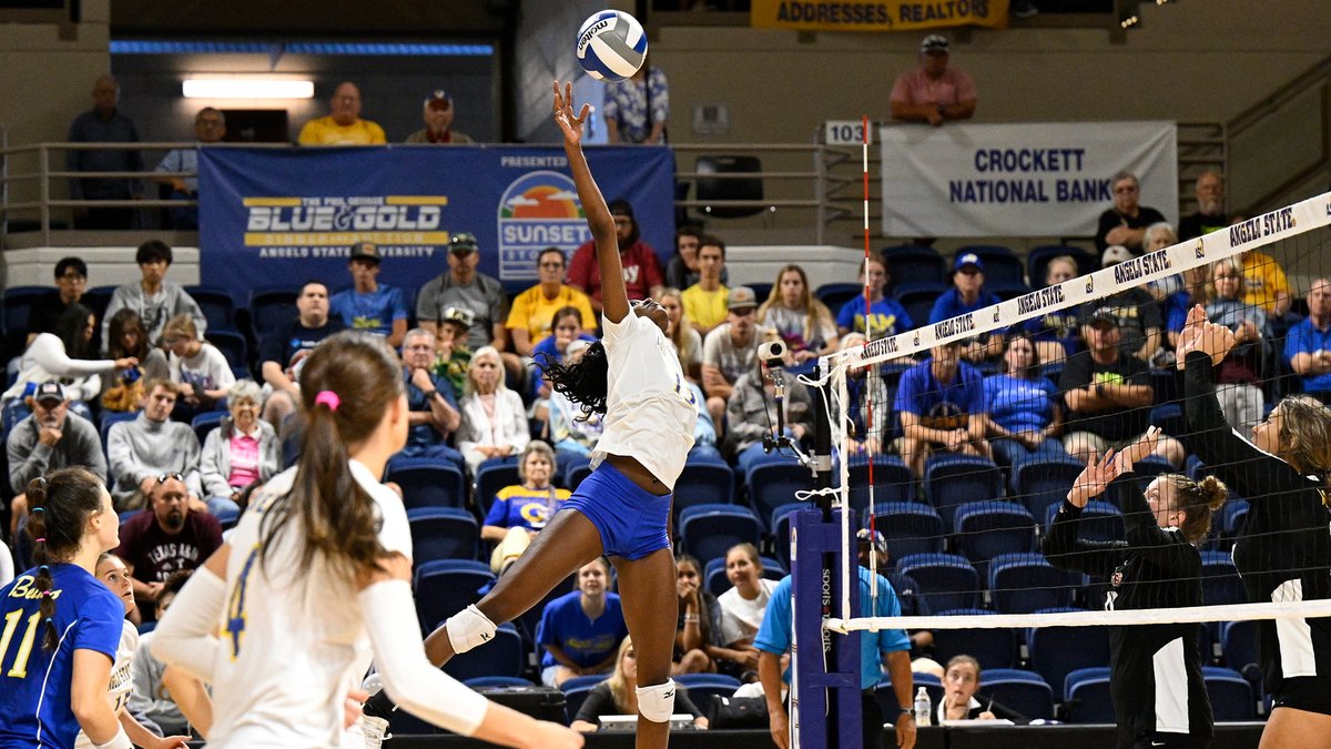 🏐📸 from a 2-0 week for the Belles! #BelleYeah