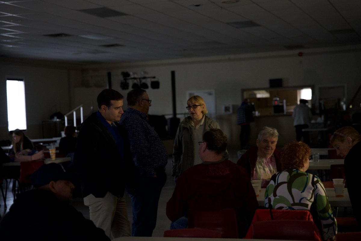 zachchurchill's tweet photo. This afternoon I visited the North Sydney Fire Hall where many residents stopped in for a warm meal and charge their phones. 

Thanks to the organizers across the province who are working around the clock to ensure comfort centres are open in communities who need them the most. https://t.co/cM0J0DwoE1