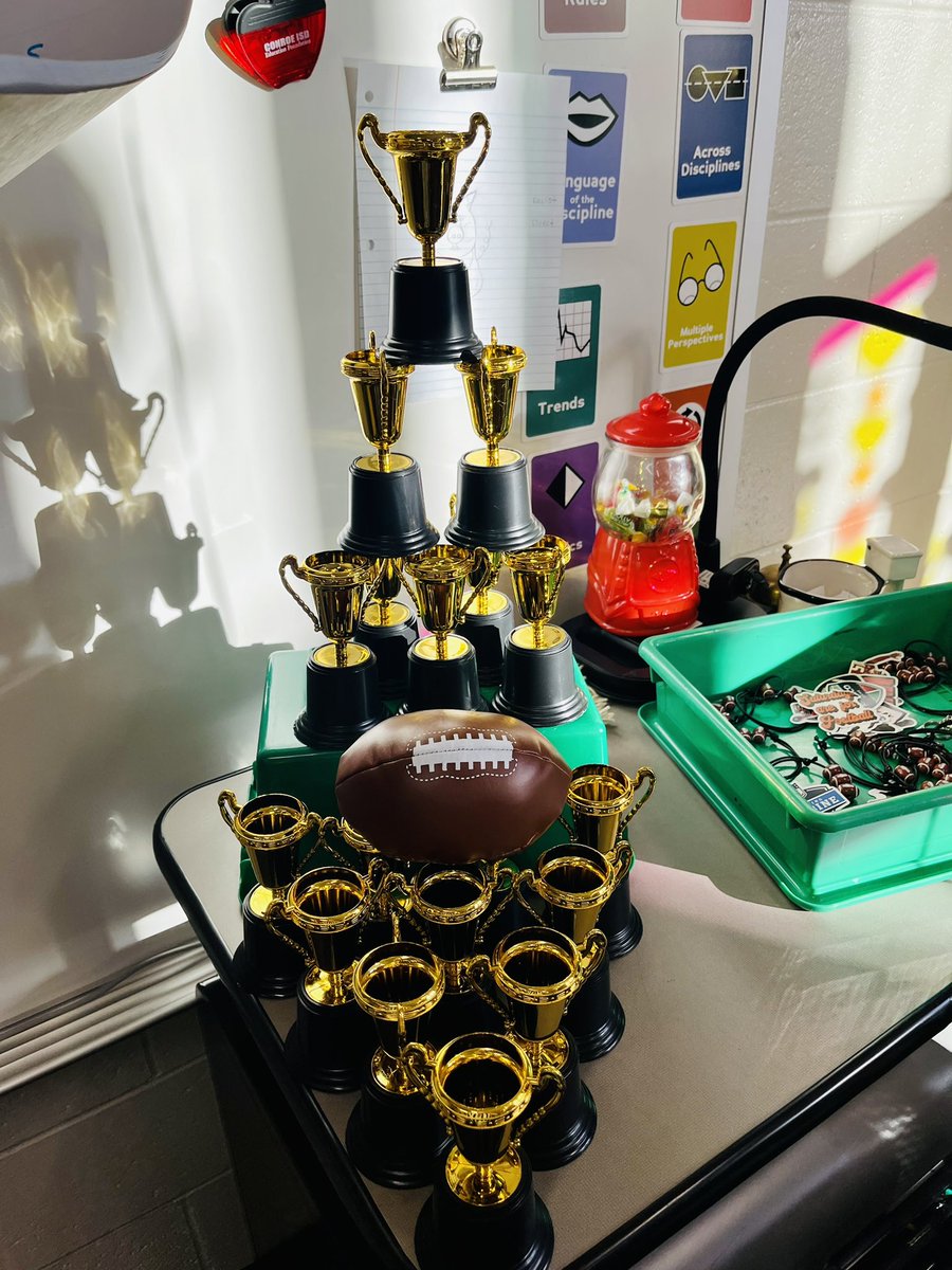 DocReadsWrites tweet media