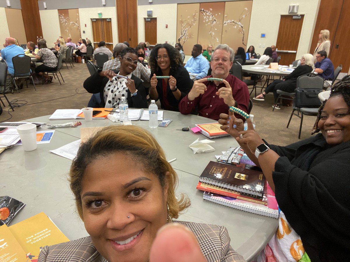drvperkins040's tweet photo. Great session today. Take awaysβ¦βDo the Work like you really Mean it and When it gets tough, lean in!
#GoChicks! https://t.co/UJ97QLcwby