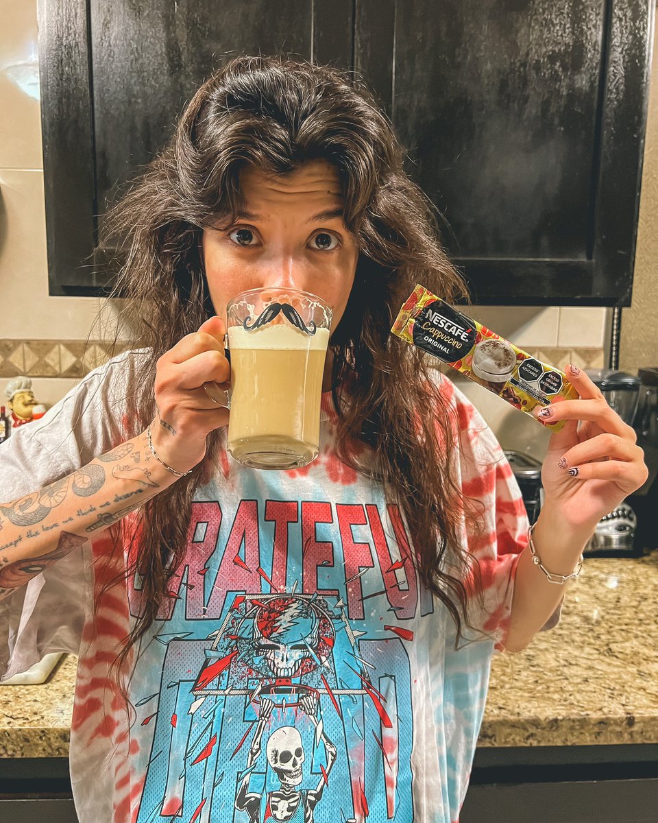 Amigos!! Si les gusta el gaming🎮, la música😎 , viajar✈️ o namas andar de relax🤙🏼 acá les digo cómo mejorar sus momentos: 
1.Compren productos NESCAFÉ®️ Cappuccino
2.Regístrenlos a este WA 5541609933
3.Elijan su momento y podrán ganar premios con valor de hasta $100mil pesos! 🥸