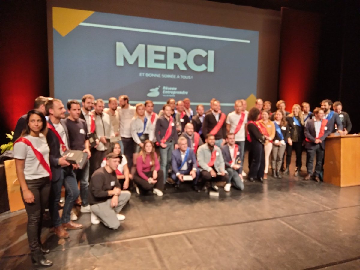 Belle soirée de lauréats Réseau Entreprendre 94! De beaux projets, de l'engagement. <a href="/ecogpsea/">GPSEA Economie</a> est fier d'être partenaire de ces projets