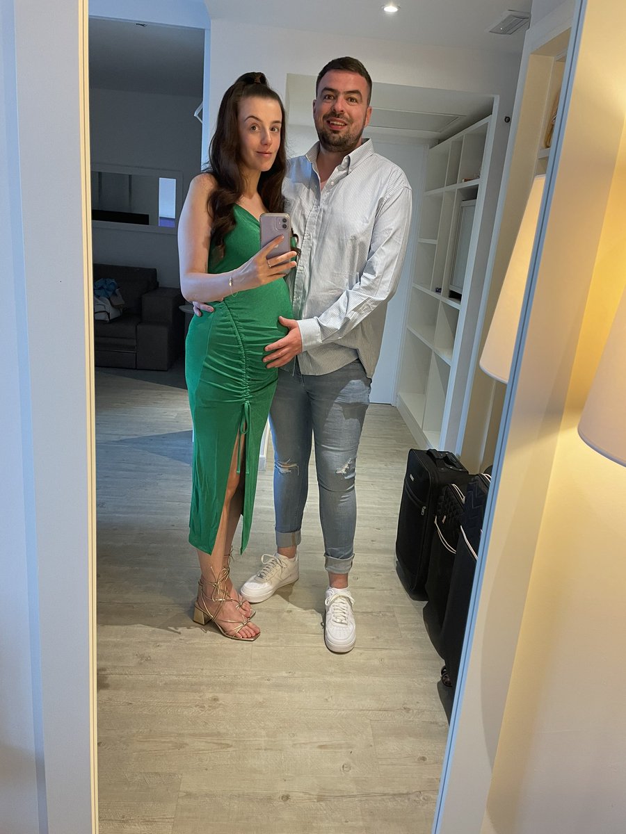 niamhfitzdance's tweet photo. Baby Daddy😍💚 @EoinItalia90 https://t.co/OQ64pegGtS