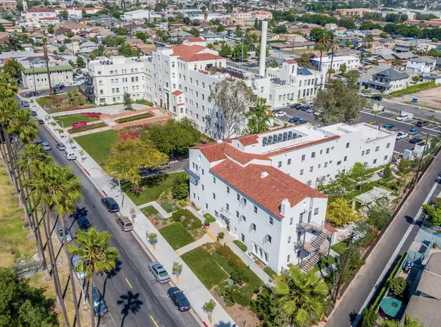 KFALosAngeles's tweet image. 5 Latinas in Architecture on Their Career Journeys and What They Hope to See Next

KFA Senior Associate, Monica Rodriguez, AIA is featured in today&apos;s post!

@HunkerHome: ow.ly/qWNs50KVeEv

#kfaarchitecture #KFAculture #latinaarchitects #womeninarchitecture