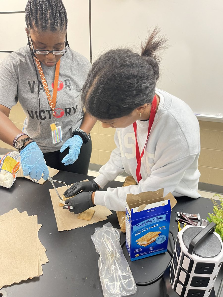 Some pics from our interest meeting! We made some yummy s’mores and got to meet some potential members! Meet us tomorrow at our first interest meeting in room 2020 after school! See y’all there :)