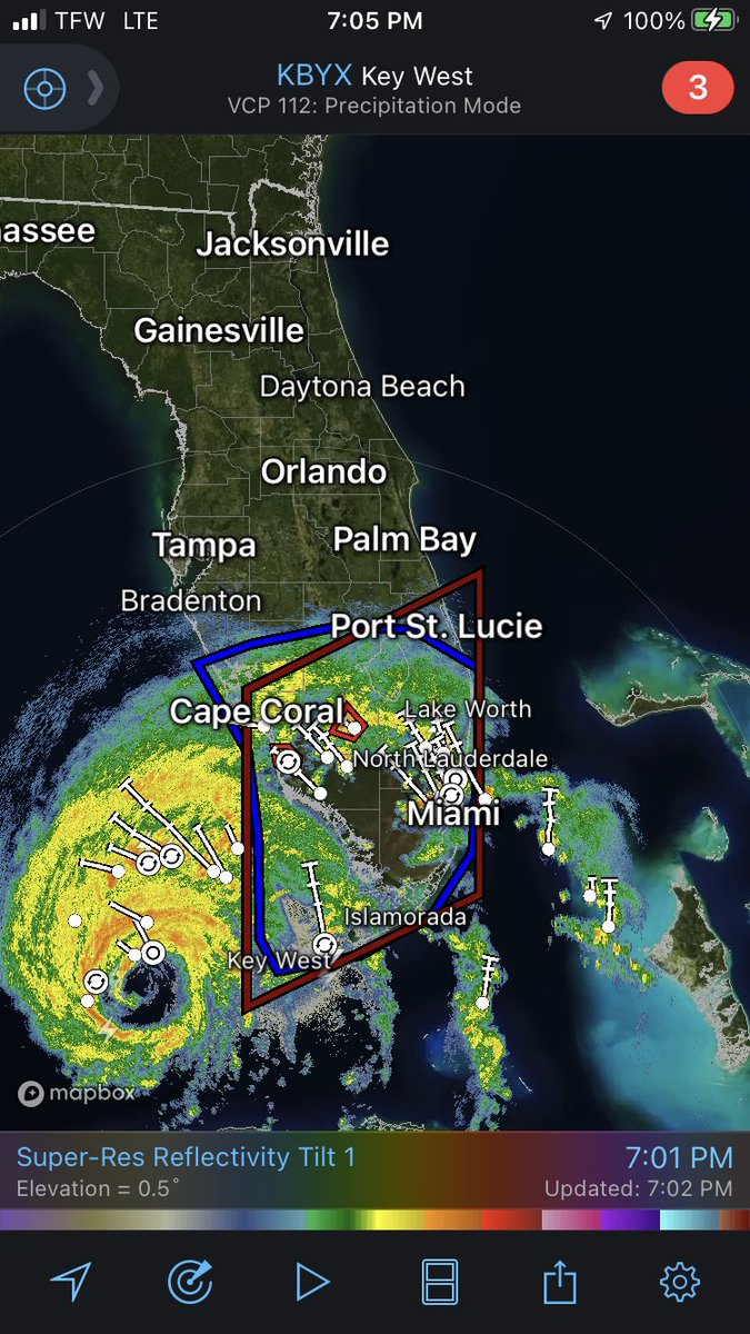 wheelieweather's tweet photo. If you’re anywhere in the south central Florida area you know what’s going on right now. Multiple confirmed tornadoes and tornado warnings. Watch till 5am #flwx #severewx #HurricanIan #outerbands #weather #Radarscope https://t.co/NrBiztWSKe