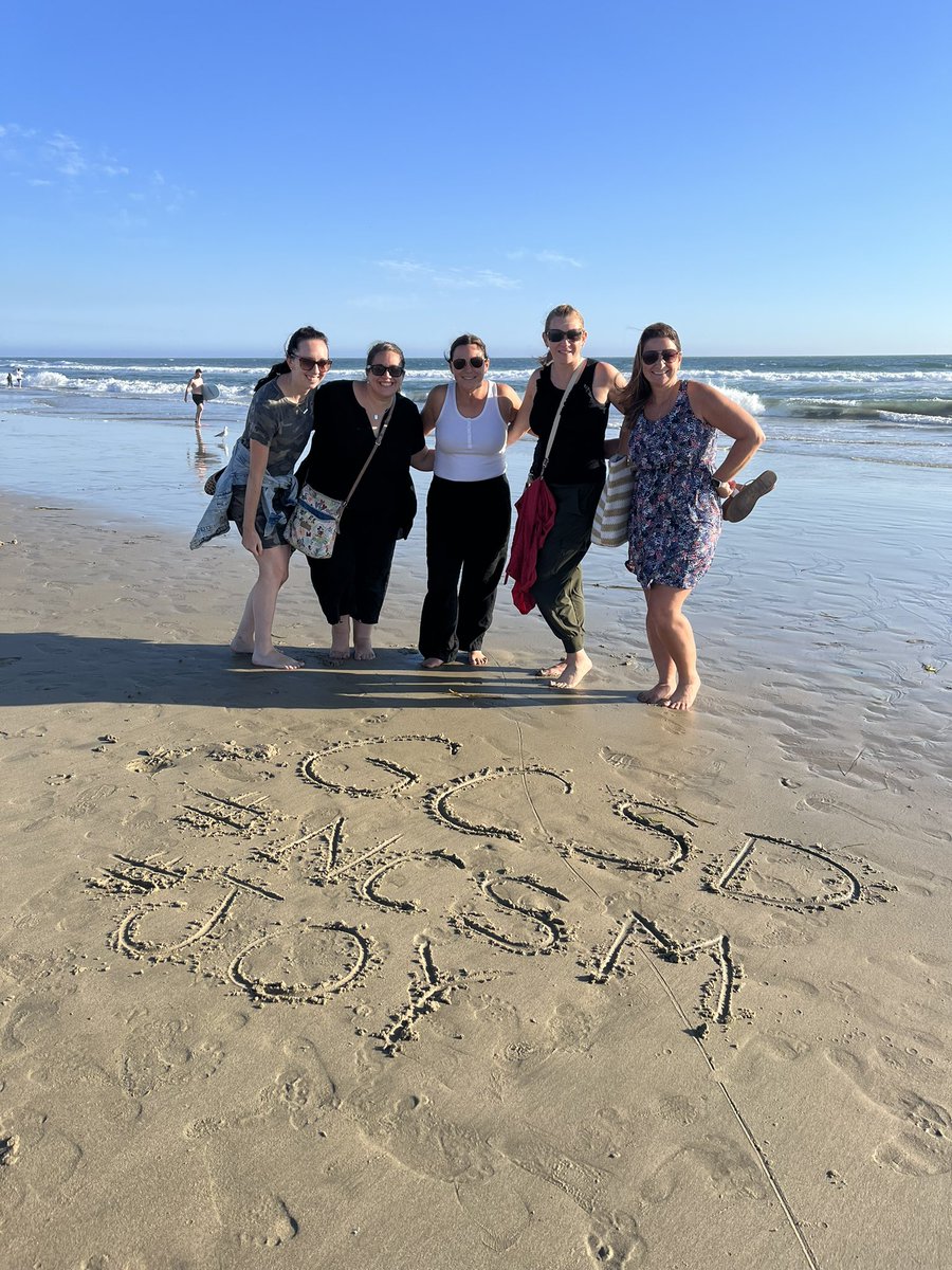 East Coast girls made it to the West Coast! @GCSDsuper #NCSM22 <a href="/SetzerErica/">Erica Setzer</a> <a href="/LuisaCortellini/">Luisa Cortellini</a> <a href="/Jaclyn_Wesley/">Jaclyn Wesley</a> <a href="/mpotterGCSD/">Michelle Potter</a>