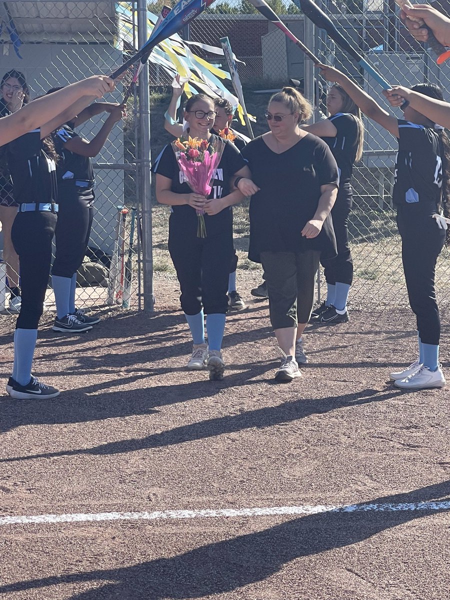 GVBulldogsSB's tweet photo. Great to honor this years Senior Softball players tonight. Thank you for being outstanding student athletes!  

#1 Alexia Jaime
#12 Clarissa Astorga
#14 Alyssa Arthur 
#26 Autumn Arthur

You will be missed! https://t.co/KNpF6kKFQf