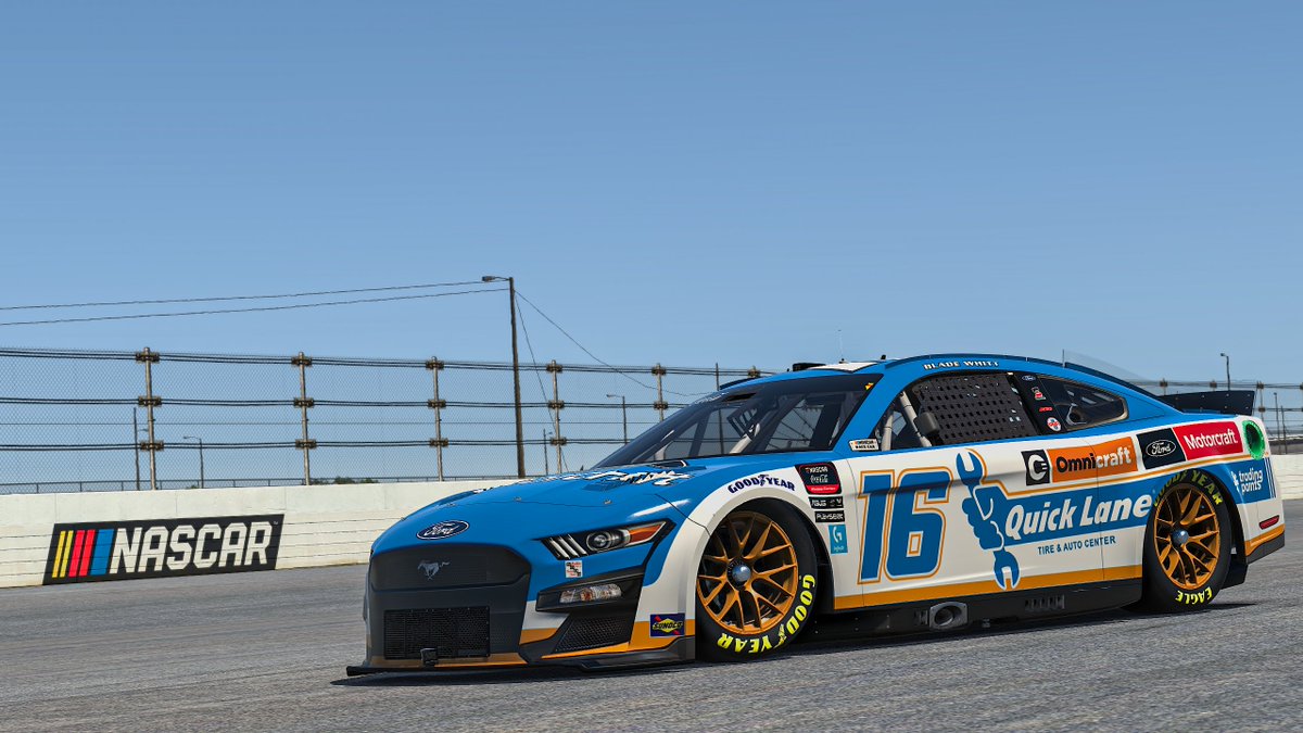 Racing tonight <a href="/TALLADEGA/">Talladega Superspeedway</a> in the @eNASCARCocaCola <a href="/iRacing/">iRacing</a> Series! Going to be a wild race, let's keep our car clean and manage to have some track position at the end. 9PM ET. #iRacing #eNASCAR 

twitch.tv/bladewhitt
enascar.com/live

<a href="/woodbrothers21/">Wood Brothers Racing</a> 
<a href="/MQL_Racing/">Motorcraft/Quick Lane Racing</a>