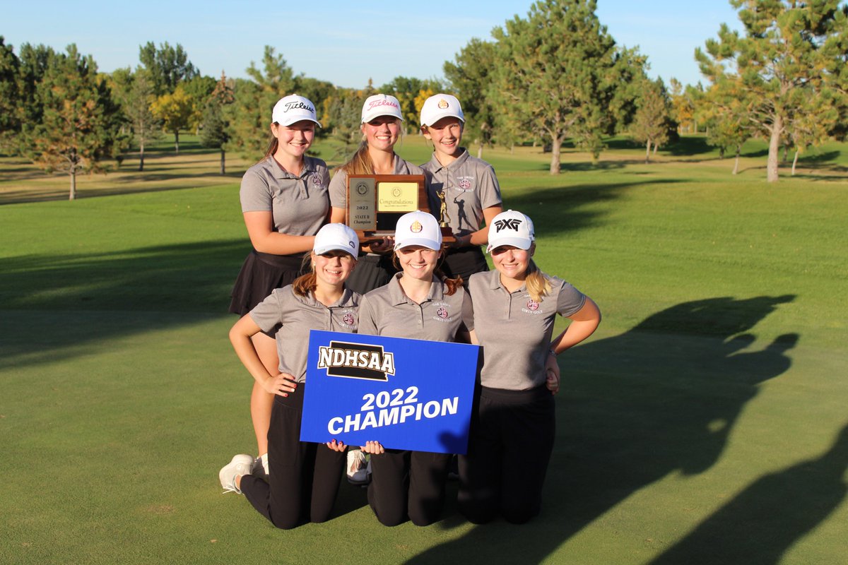 Kindred's Avery Bartels three-peats as Class B girls golf medalist, Oak Grove wins team title | NDHSAA NOW STORY: ndhsaanow.com/news/1370/clas… #NDHSAA #NDpreps