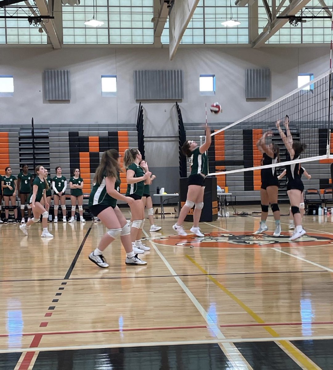 BMHSCoachA's tweet photo. @BMHS_Volleyball JVB traveled to @WMHSVolleyball for a bonus match. Despite being down 0-2 to start, the girls came back to win 3-2! Thank you to Wu for hosting! 🏐 @_CoachNickerson @BMHS_Athletics https://t.co/nBwp2Cehtg