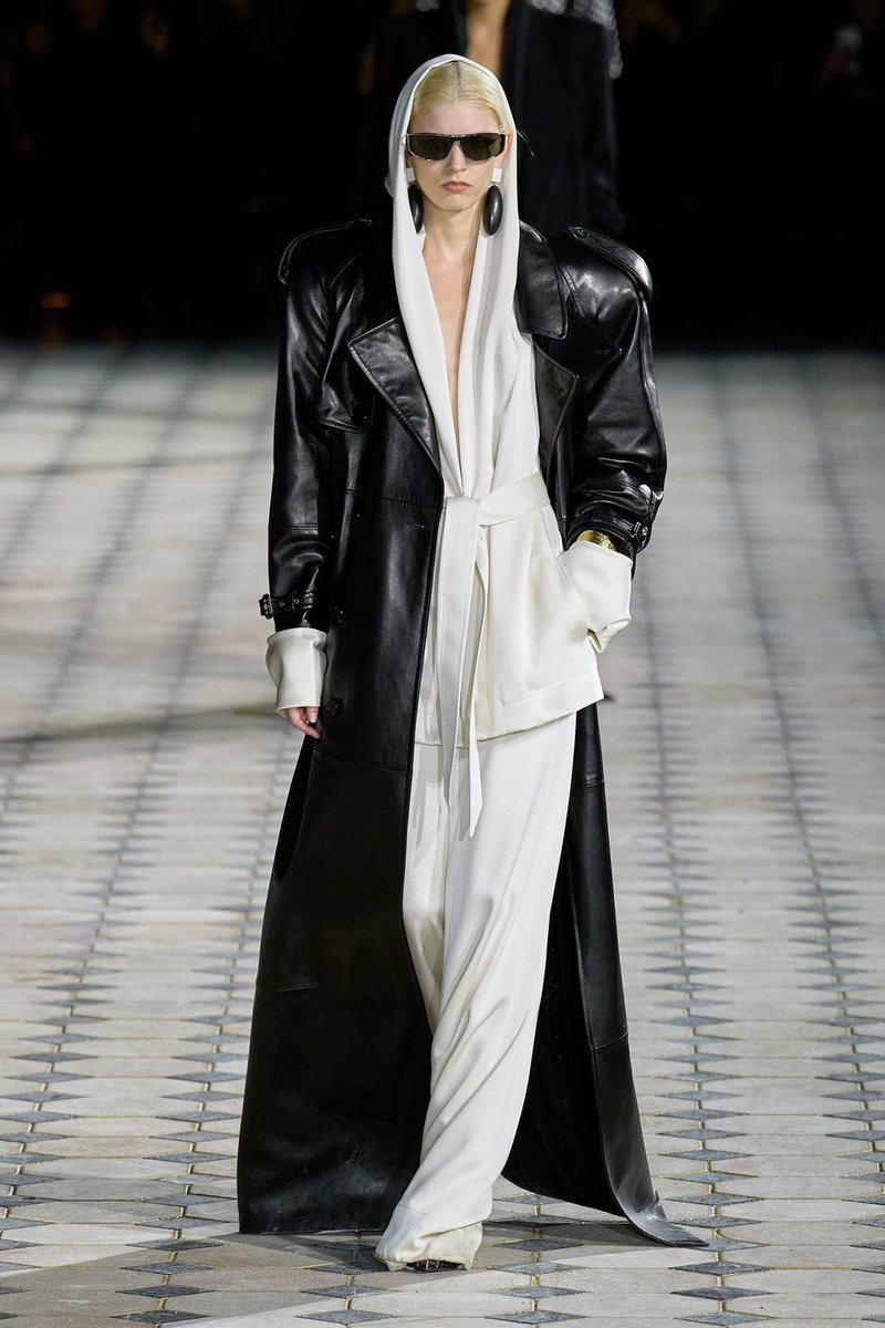 jacquemusx's tweet photo. Saint Laurent SS23 https://t.co/kECxqT3yz8