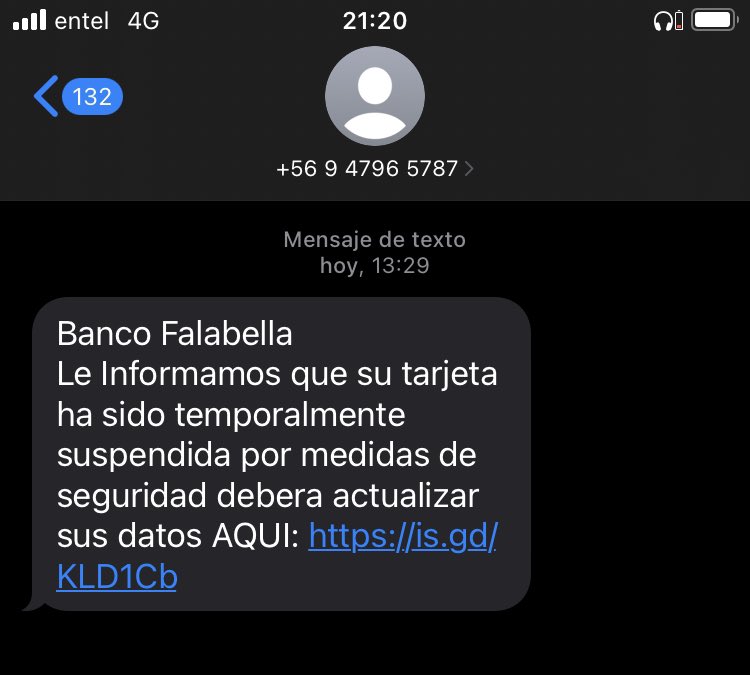 Tatan_kun's tweet photo. Escribo esto por la cagá que se mandó el @Banco_Falabella.
Hoy me llegó este sms indicando lo que se ve en la foto. Tengan ojo gente. Probé mi tarjeta y funciona normal #bancofalabella https://t.co/6wmAu7HiNP