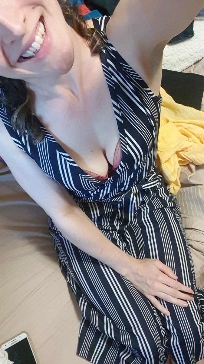 GoddessJuliessa's tweet photo. Fund My next trip - I love a lavish life while you slave away at work to fund EVERY ONE of My bills. You're a slug, locked up and drained by ME- the MASTER that gives WASTES LIKE YOU PURPOSE https://t.co/mmYvN93Mw8