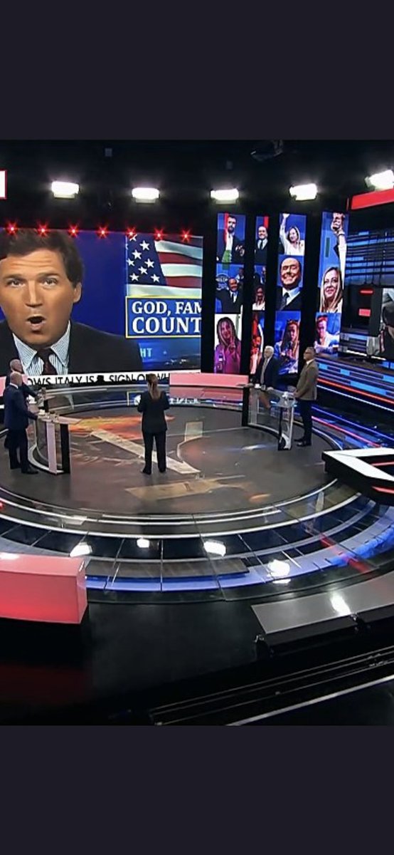 BobLabla16's tweet image. Meanwhile in Red Skull’s bunker….