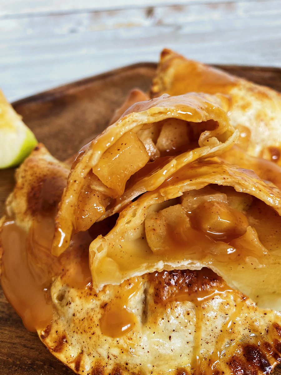 Air fryer caramel apple empanadas: 
before &amp; after 🍎