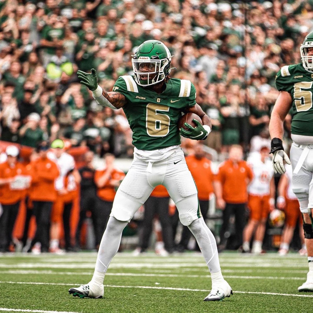 Extremely blessed to receive an offer from UNC Charlotte🙏🏾 #blessed <a href="/unccharlotte/">UNC Charlotte</a> @CoachMessay @coachburbrink @CoachJustinAR