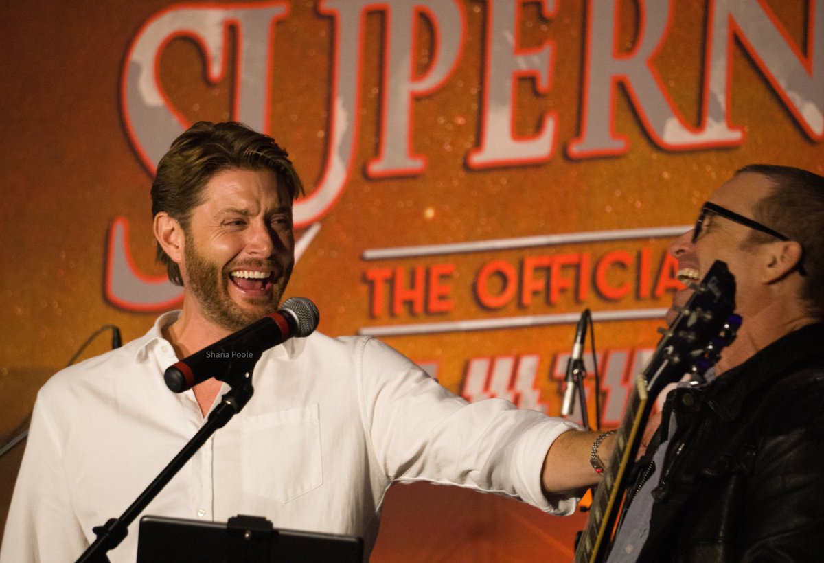 shanawatchestv's tweet image. One of my favs! 😍 

#SPNKC #KCCon #SPNFamily #JensenAckles #RobBenedict #Supernatural
