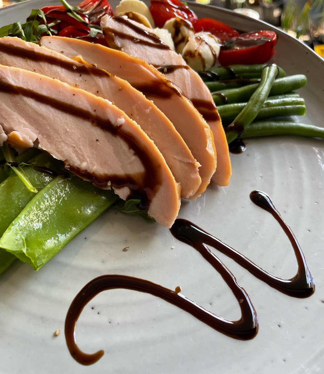 Hi Thea | default: "there" }} tweet media