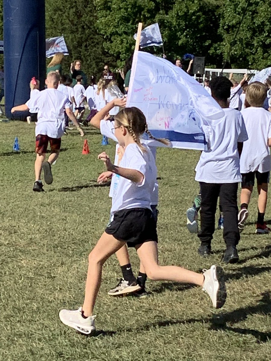 Palmettoagent5's tweet photo. Fun run for Carsyn &amp; Carter! Carter wanted to sport a Mohawk and it held up all day!!! https://t.co/Qom6fnnpXj