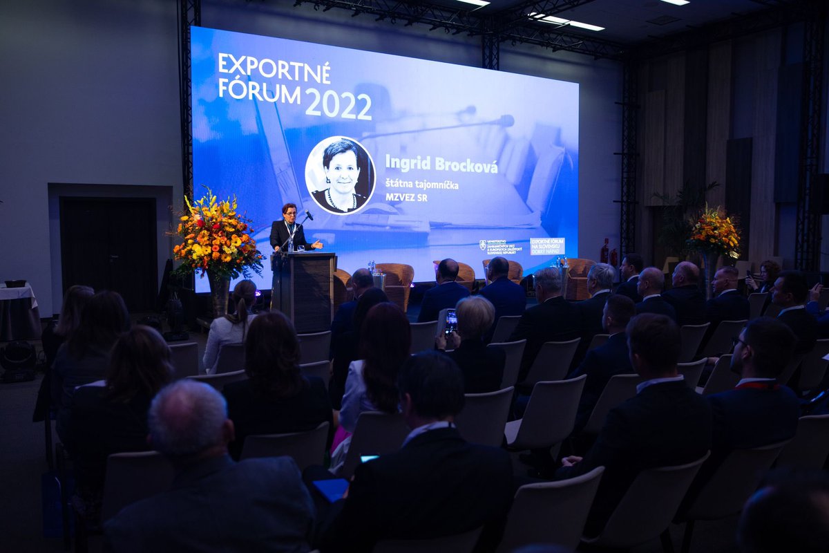 IBrockova's tweet photo. #ExportneForum2022 for 🇸🇰#SMEs, key clients of #economic #diplomacy: We need more #synergy &amp; #innovation to 📈#export capacity. #DiplomaciaPreSlovensko❤️ @SlovakiaMFA https://t.co/WSKeGF8DxX