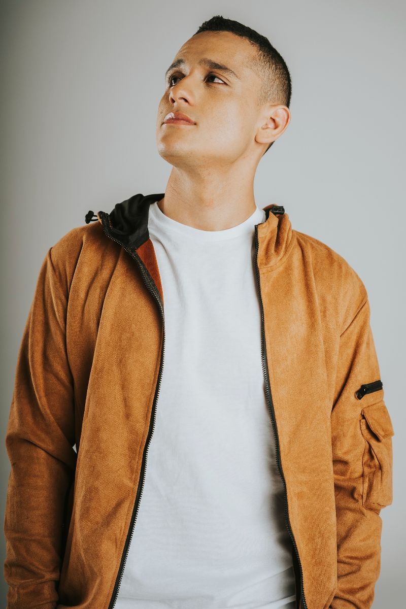EmisoraAlAire's tweet photo. “Apuesto el corazón” es la nueva canción del cantante y compositor de la ciudad de Medellín #DORIA

Conéctese a #PuntoDeEncuentro desde las 3:30PM por:

👉https://t.co/uaCGQqlxpt
👉TuneIn https://t.co/8TTvwMZuHE
👉MyTuner https://t.co/TYyP9Bk1Jk       

#MiFuerzaAérea 🇨🇴
#AdAstra https://t.co/x2iX23ZGOj