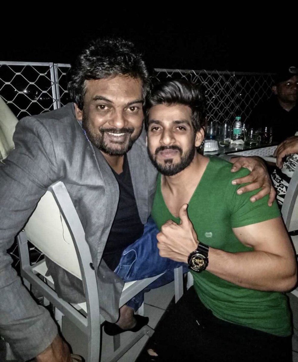 IamVishuReddy's tweet photo. Happy birthday jaggu baba, 
Thankful for all the wonderful memories.. 💫💫💫
@purijagan 🙏🏽 

#HBDPurijagannadh https://t.co/xCZlENCkHH