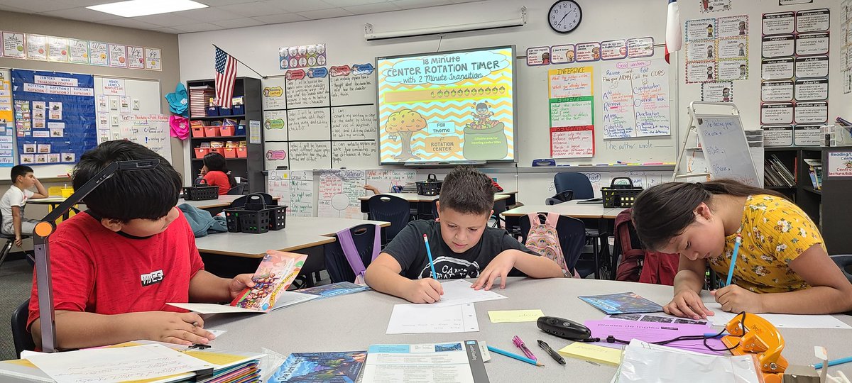 ✨️MY BRILLIANT STUDENTS✨️ during centers.
Centers is one of my favorite activities to accommodate different learning styles, and allow students to self-direct as they apply skills and strategies in a fun, and engaging way. <a href="/fortbendisd/">Fort Bend ISD</a> <a href="/AE_Gators/">Armstrong Elementary</a> @KnowYourImpact