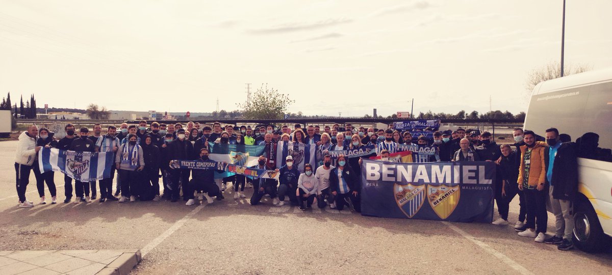 PMBENAMIEL's tweet photo. ¿Qué tienen que ver estas 4 imagenes entre sí? 

🔄 RT = Malaguistas de bien on tour
💙 FAV = Malaguistas sufridores on tour https://t.co/1v7mpcXpzV