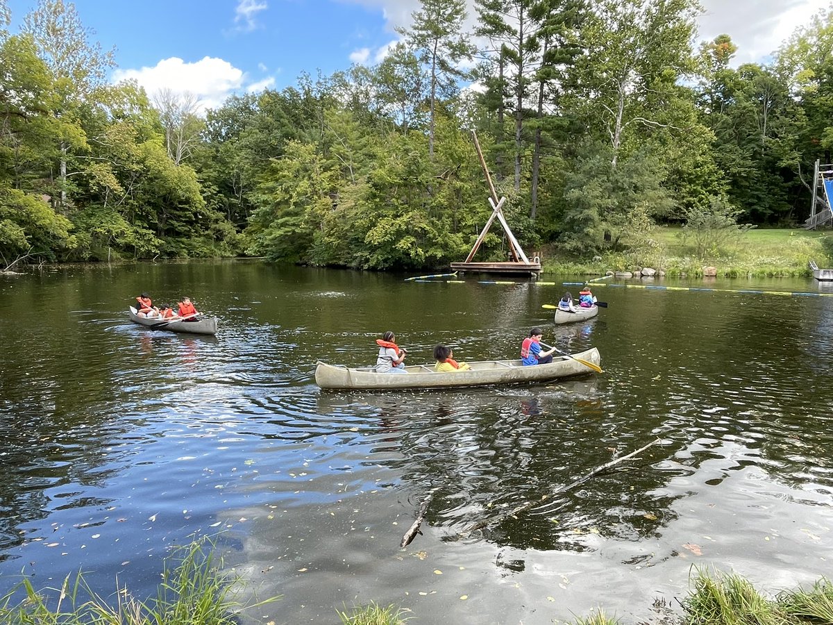 MsMileti's tweet photo. 4th grade went camping!! The past 2 days at Camp Flat Rock have been filled with so many activities such as canoeing, hiking and exploring! Some of the students even caught a snake while exploring the river! An incredible outdoor experience filled with so many memories 🏕🛶🥾🤎 https://t.co/tvRxyUBmrJ
