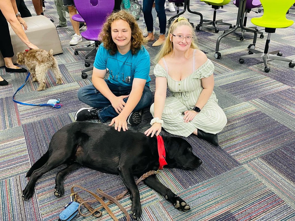 WHSCounsDept's tweet photo. Teen Task Force Tues/Th lunches are always a hit w the therapy dogs! If you are interested in being a mentor and want to do activities to promote emotional well being at WHS, our next Teen Task Force mtg is on Tues 10/11 in the PBLZ https://t.co/RDdcBI5Fng