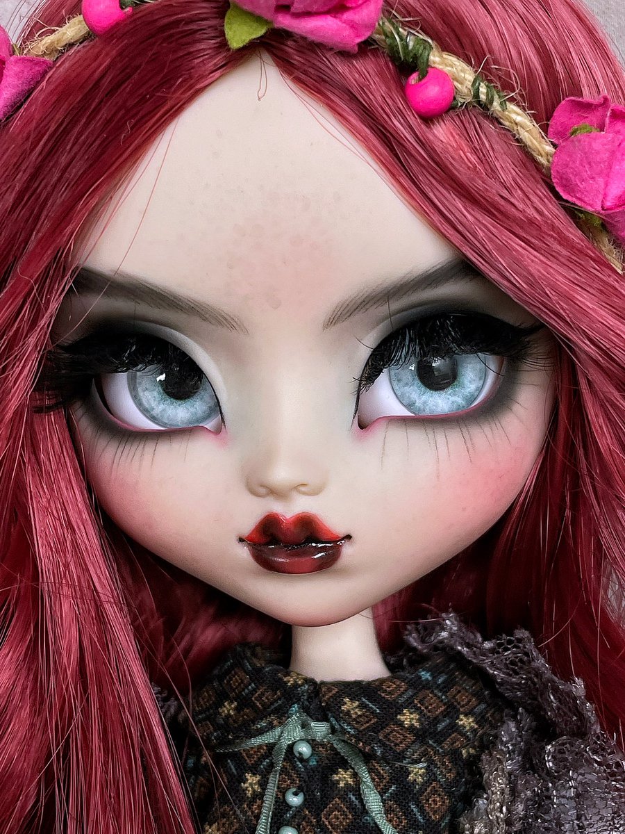 nenndolls's tweet photo. - aerith - For sale this wednesday 28/09 at 8pm french timezone on my website ♥️
https://t.co/FgUTIqRMFR
#pullipdoll #プーリップ #pullip #pullipfullcustom #pullipcustom #doll #poupée #artist #faceup #lolomgdoll #monsterhigh #nenndolls #mua #love #art #drawing #pullipfc https://t.co/1ZZ8T5JT73