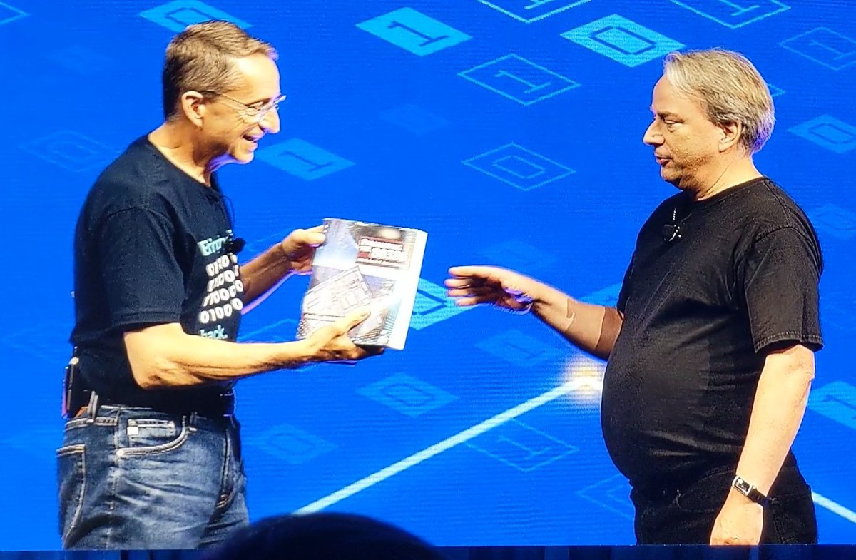Apparently <a href="/Linus__Torvalds/">Linus Torvalds</a> lost his copy of "Programming the 386" book. So <a href="/PGelsinger/">Pat Gelsinger</a> gave him another one (together with Intel Innovator Award) 😃
#IntelON