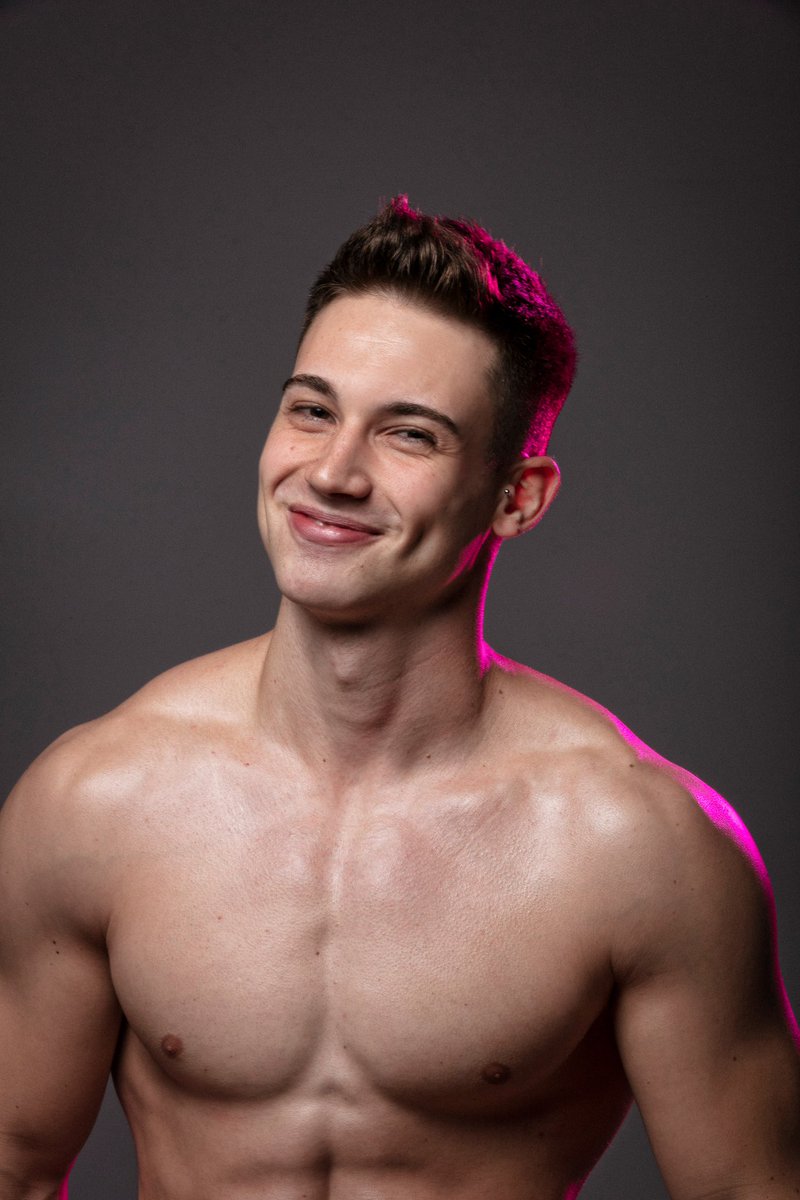 Crisol Male Photography 🔞 on Twitter: "a ver quién le dice que no.. 🌶😈