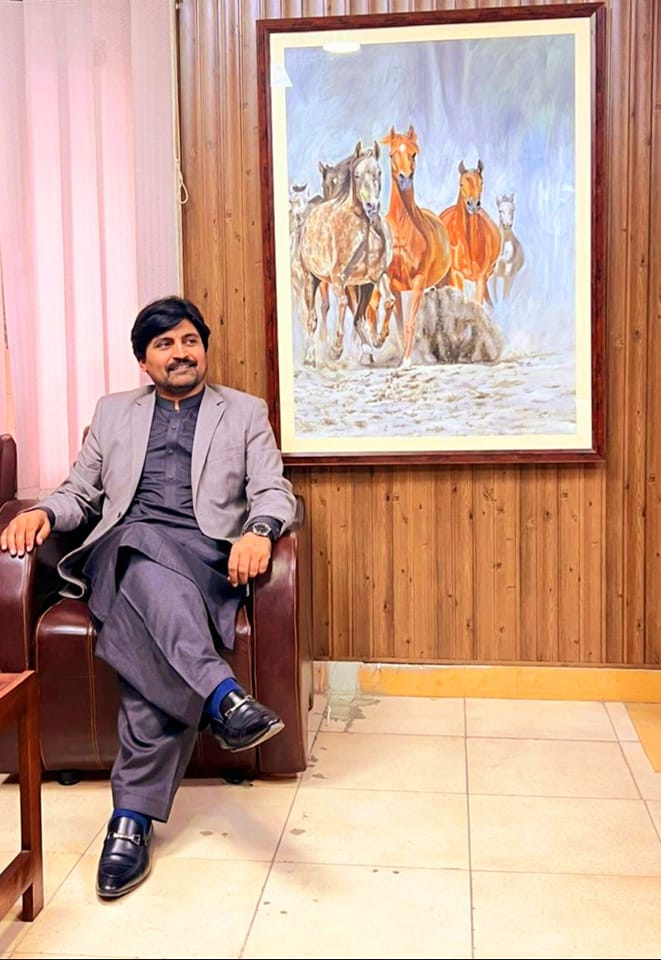 AftabZami's tweet photo. @CallmeRiaz is an institution in himself, an unsurpassed teacher, mentor, and role-model of whom we all strive to emulate. https://t.co/kXFAp2YKsJ