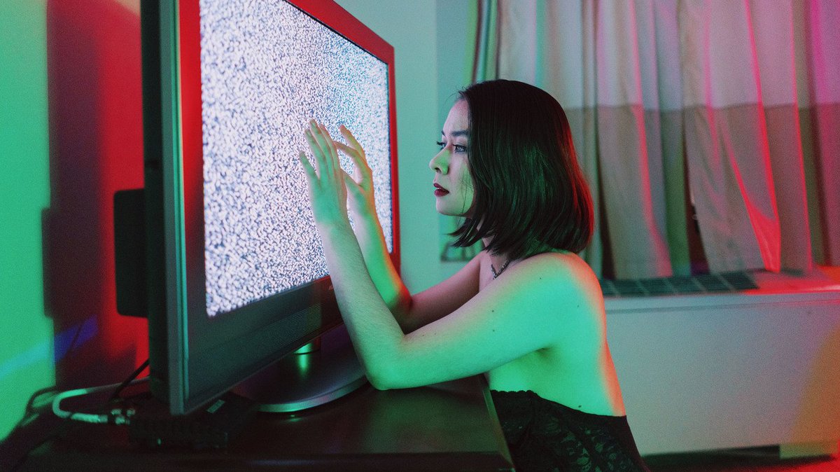 mitskithoughts's tweet photo. mitski has written songs for many artists since she moved to nashville, under a secret name. she confirmed one of them is a very popular hip hop artist 

#HappyBirthdayMitski https://t.co/Pwn7D2vMH8