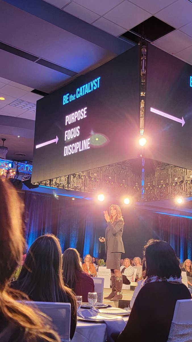 "If you lose sight, you lose the fight." - <a href="/CareyLohrenz/">Carey Lohrenz</a> #fmwfwc <a href="/FMWFChamber/">FMWF Chamber</a>