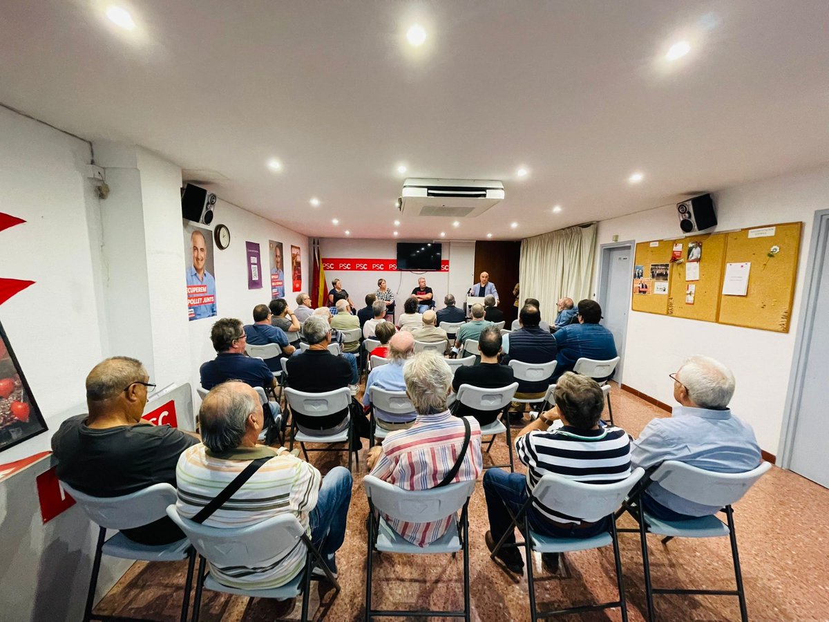 PSCRIPOLLET's tweet photo. 🔴 LUIS TIRADO, ALCALDABLE PER 2023

🙌Avui, en una assamblea hem escollit per unanimitat a Luis Tirado (@LLmtirado) com a candidat a l'alcaldia de #Ripollet per les eleccions municipals de 2023.

➡️Gràcies a tots els i les militants que han vingut avui. https://t.co/cKBENY3I2z