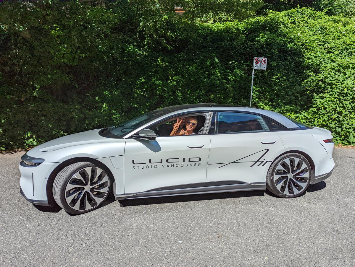 AutoHouseTech's tweet image. Putting our KPI knowledge to the test - thanks for the test drive around beautiful Vancouver BC - @LucidMotors