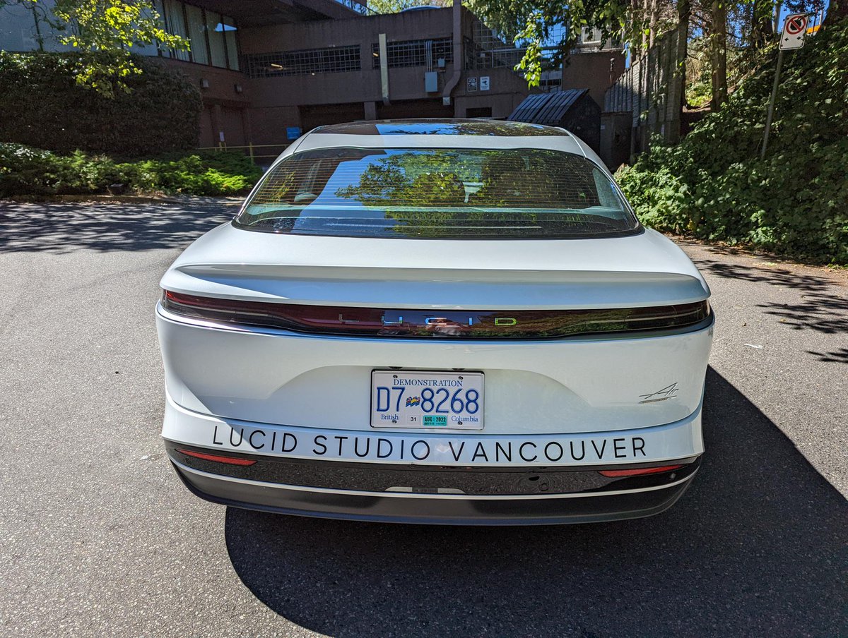 AutoHouseTech's tweet image. Putting our KPI knowledge to the test - thanks for the test drive around beautiful Vancouver BC - @LucidMotors