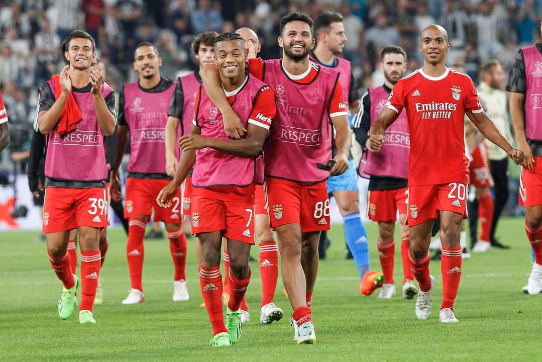 ACABOU a pausa das Seleções. 

No próximo fim-de-semana volta o Benfica e o RogerBall.