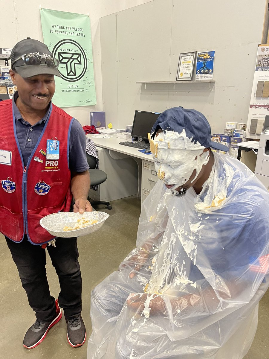 ChrisCope53's tweet photo. Oh how sweet it is 🥧🍰! Before the MVP Event I put a challenge out to my team to be #1 in the Mvp Event..&amp; if we win … well look at the pics below 👇👇😂. Proud of not only the proteam but the entire store for their support &amp; partnership! @michaelO1366 @AnthonyAhyoung #Prorally https://t.co/8L7TIT6ZtR