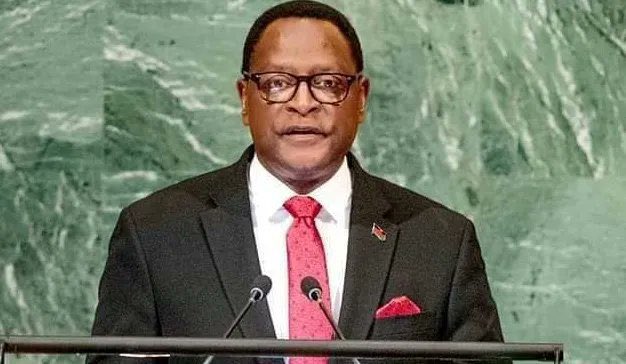ali_naka's tweet photo. Chakwera is still using his American accent in New York. Goodnight Africans https://t.co/iqqlKv3l05