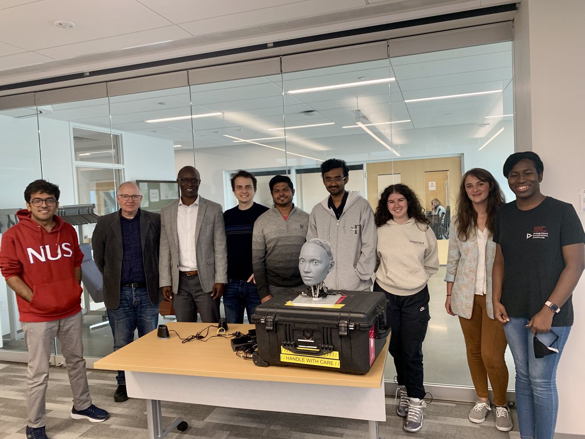 AipexL's tweet photo. This week our lab had the opportunity to meet the Founder and CEO of @engineered_arts, Will Jackson, and interact with #Ameca, their humanoid robot! https://t.co/s1cTXOm3Ay