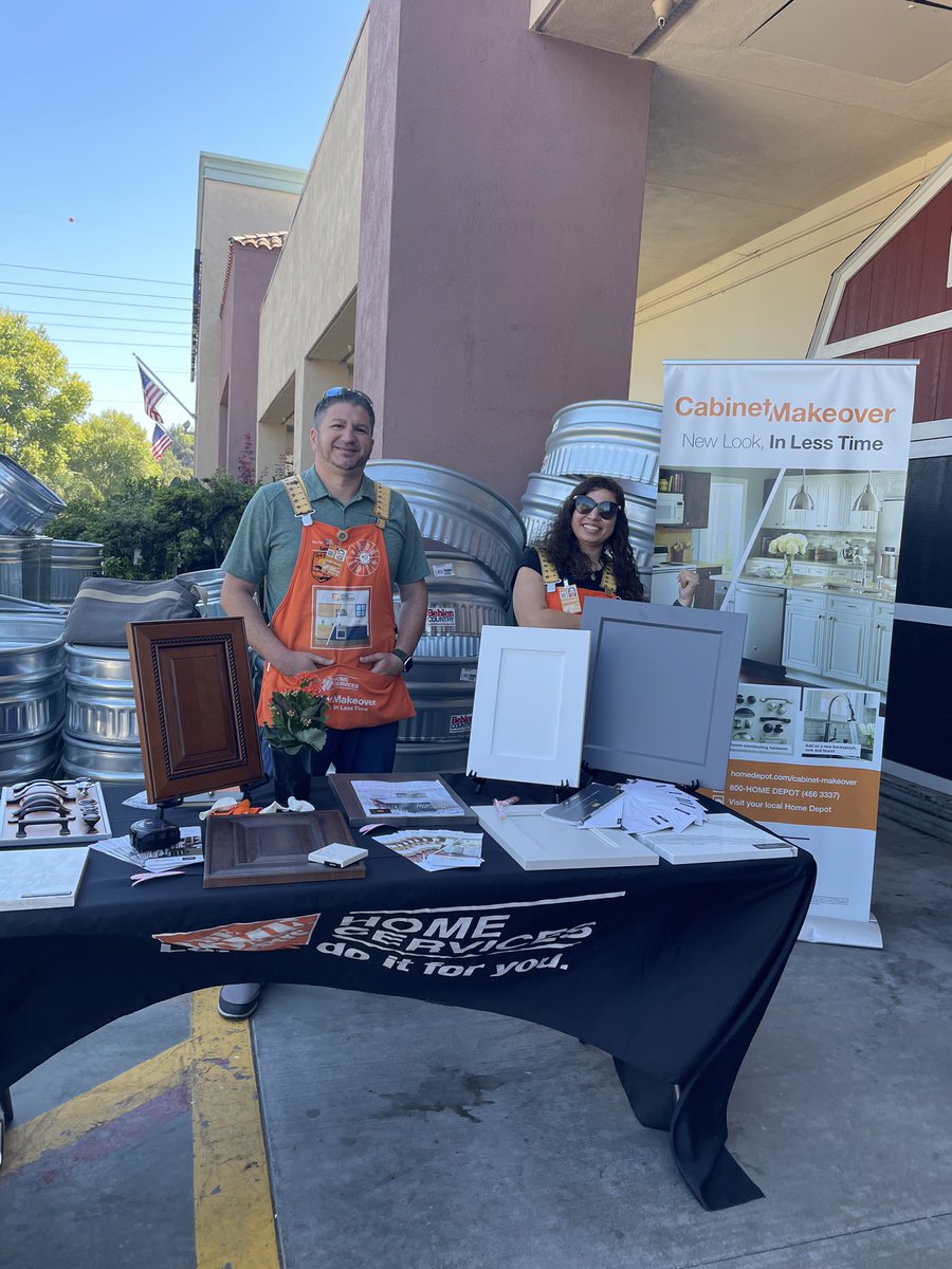 Mandy Russell tweet media