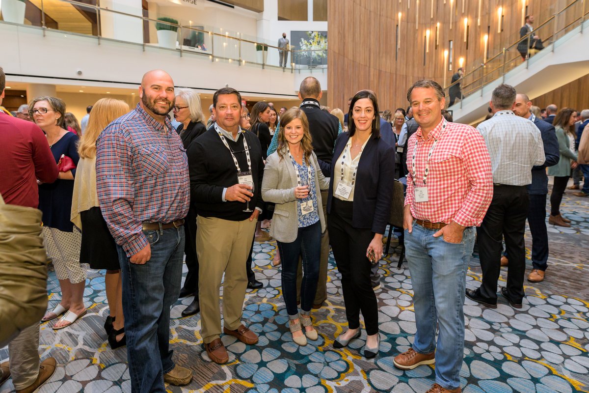 IntFreshProduce's tweet photo. Day 2 of Washington Conference was packed with excitement for attendees: general sessions from notable speakers, concurrent roundtables dealing in key business issues, crafted a collective message using the #PowerofFresh, the Joy of Fresh on Capitol Hill and more. Take a look: https://t.co/6m9W0EoBfV