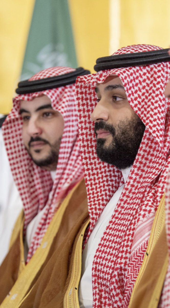 اللهم وفقه لما فيه خير البلاد والعباد وأعنه على ما أوكل له وأنفع بعمله بلادنا.
#محمد_بن_سلمان 

كما نسأل الله التوفيق والعون والسداد لسمو وزير الدفاع  
#خالد_بن_سلمان